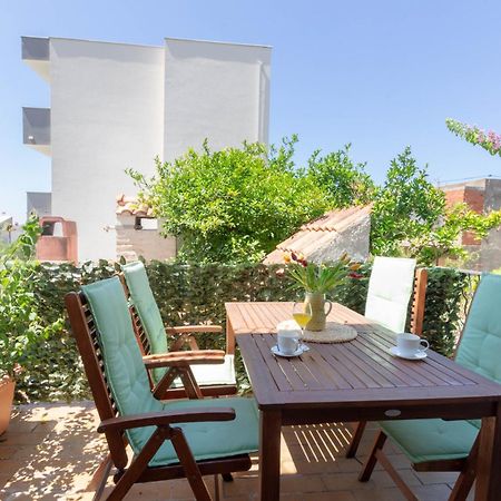 apartman Dag Podstrana Bagian luar foto