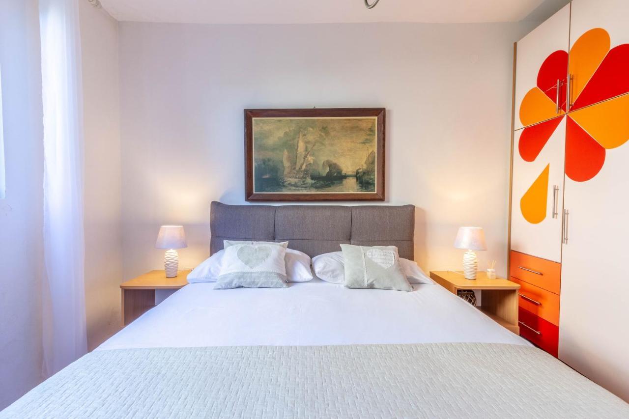 apartman Dag Podstrana Bagian luar foto