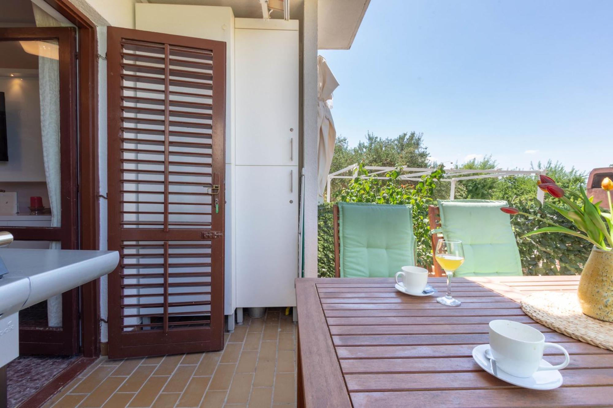 apartman Dag Podstrana Bagian luar foto